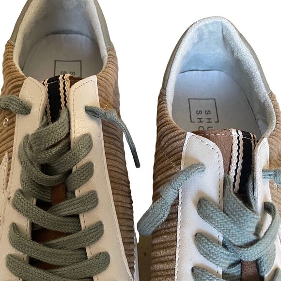 ShuShop Pilar Mismatched Sz 11 Left 10 Right Womens Camel Star Fashion Sneakers - Picture 4 of 14